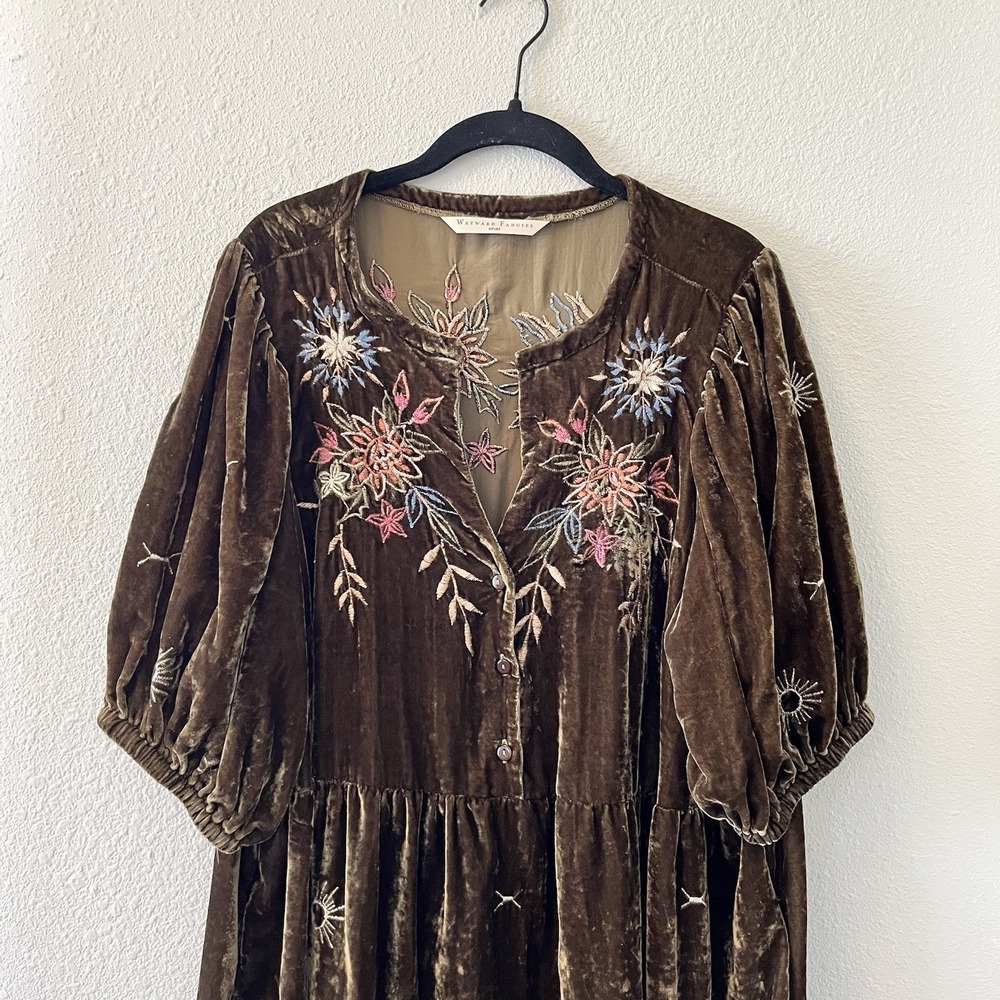 Wayward Fancies Eshakti Dress Velvet Embroidered Green Floral Grunge Boho - Picture 5 of 15